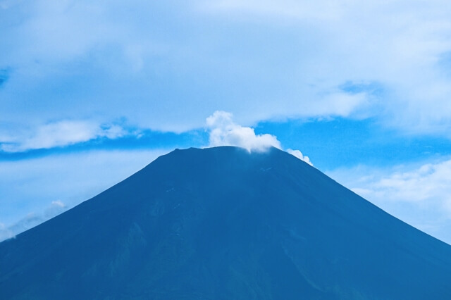 富士山登山で馬で登れるって本当 料金はいくら なるほどバンク 旅地域